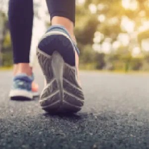 ১ কেজি ফ্যাট ঝরাতে কতক্ষণ হাঁটতে হবে