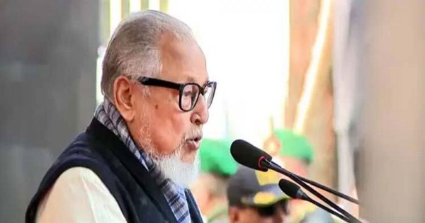 দেশের প্রয়োজনে অপরিহার্য নেতৃত্বে পরিণত হয়েছিলেন খালেদা জিয়া