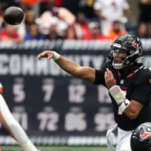 Houston Texans Rule Out C.J. Stroud for Week 12 Against Bills