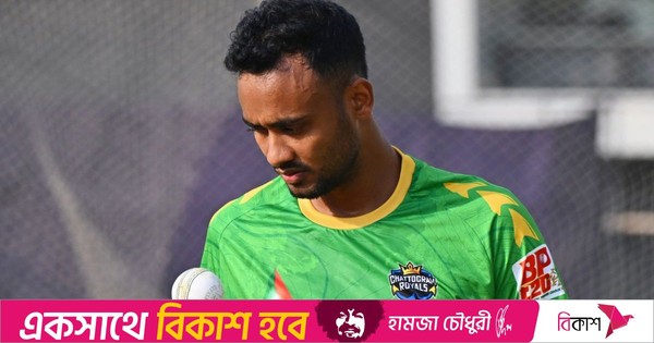 মাথায় আঘাতে পেয়ে হাসপাতালে গিয়েছিলেন শরীফুল