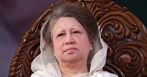 সংকটময় মুহূর্ত পার করছেন খালেদা জিয়া