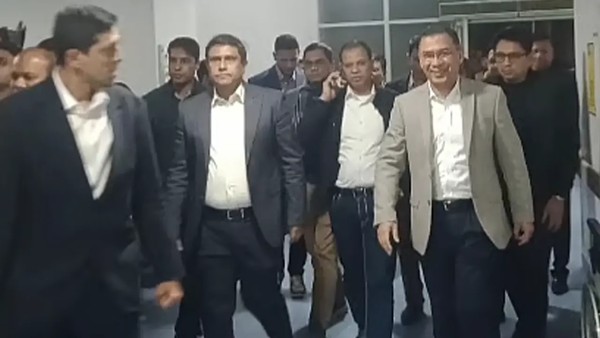 রাতে এভারকেয়ারে গেলেন তারেক রহমানসহ পরিবারের সদস্যরা