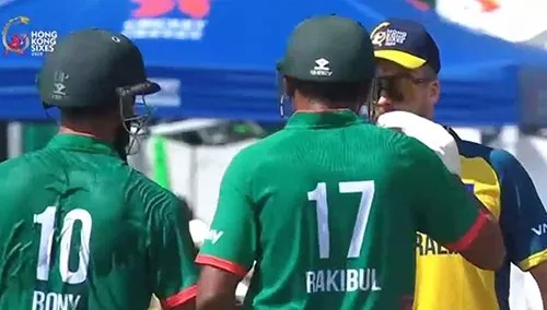 বাংলাদেশের সঙ্গে সহজ জয়ে সেমিতে অস্ট্রেলিয়া