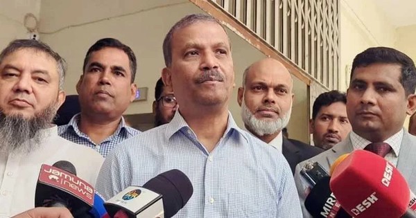 নির্বাচন বিলম্বিত হওয়ার কোনো ইস্যু নেই, ফেব্রুয়ারির প্রথমার্ধেই ভোট হবে: আইন উপদেষ্টা আসিফ নজরুল