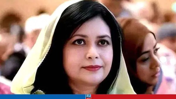 খালেদা জিয়াকে দেখতে এভারকেয়ারে ডা. জুবাইদা