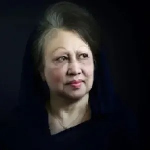 খালেদা জিয়াকে শ্রদ্ধা জানাতে ঢাকায় আসছেন বিভিন্ন দেশের প্রতিনিধি