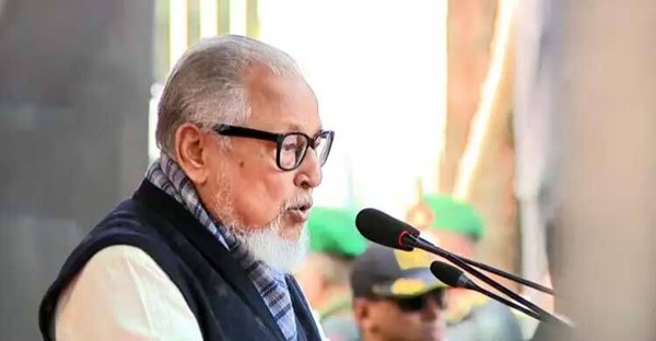 নজরুল ইসলাম খান





                                        নজরুল ইসলাম খান
                                    

                                    খালেদা জিয়ার হত্যার দায় থেকে হাসিনা কখনই মুক্তি পাবেন না
                                


সাবেক প্রধানমন্ত্রী খালেদা জিয়াকে চিকিৎসা নিতে না দিয়ে ‘হত্যা করা হয়েছে’ বলে মন্তব্য করেছেন বিএনপির স্থায়ী কমিটির সদস্য নজরুল ইসলাম খান...