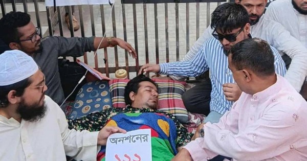 তারেকের অনশনের নিয়ে যে সিদ্ধান্ত জানালো ইসি