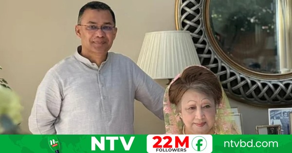 মায়ের পায়ের কাছে সারারাত বসেছিলেন তারেক রহমান