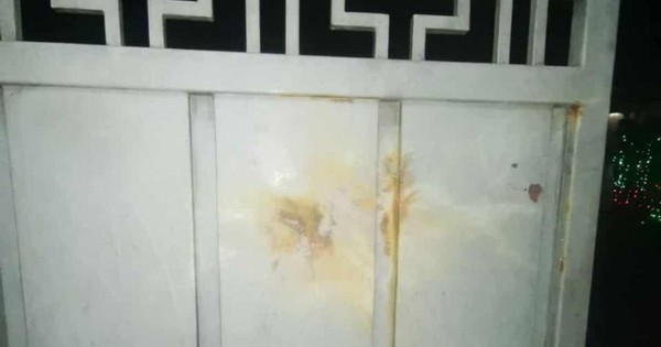 রাজধানীর কাকরাইলে চার্চের ফটকে ককটেল নিক্ষেপ