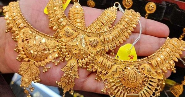 সোনার দাম আরেক দফা বাড়ল, ভরি ২ লাখ ২৭ হাজার