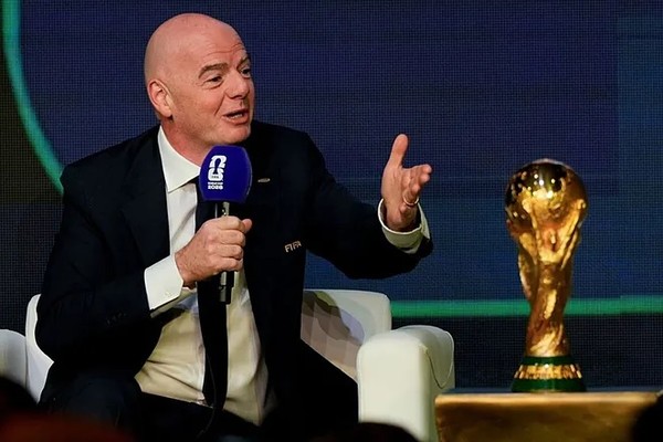 প্রতিদিন গড়ে ১ কোটি টিকিটের আবেদন!