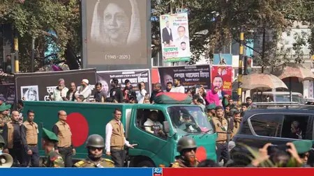 ছবিতে খালেদা জিয়ার অন্তিম যাত্রা